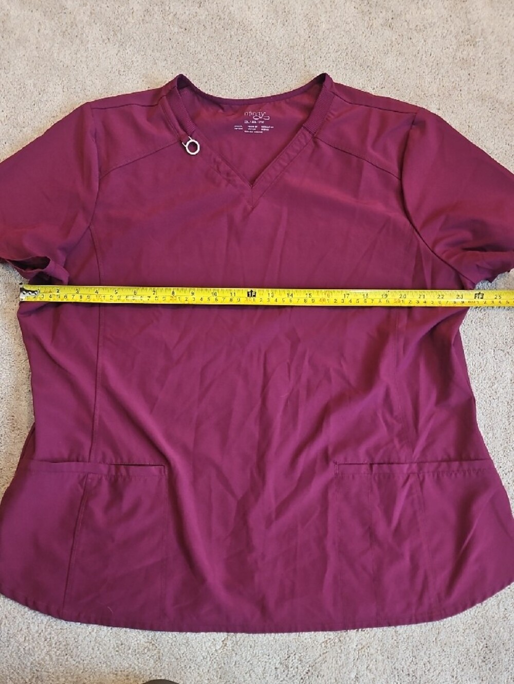 Women's Scrub Set Jogger Pants - Burgundy/Fuschia - Picture 6 of 13